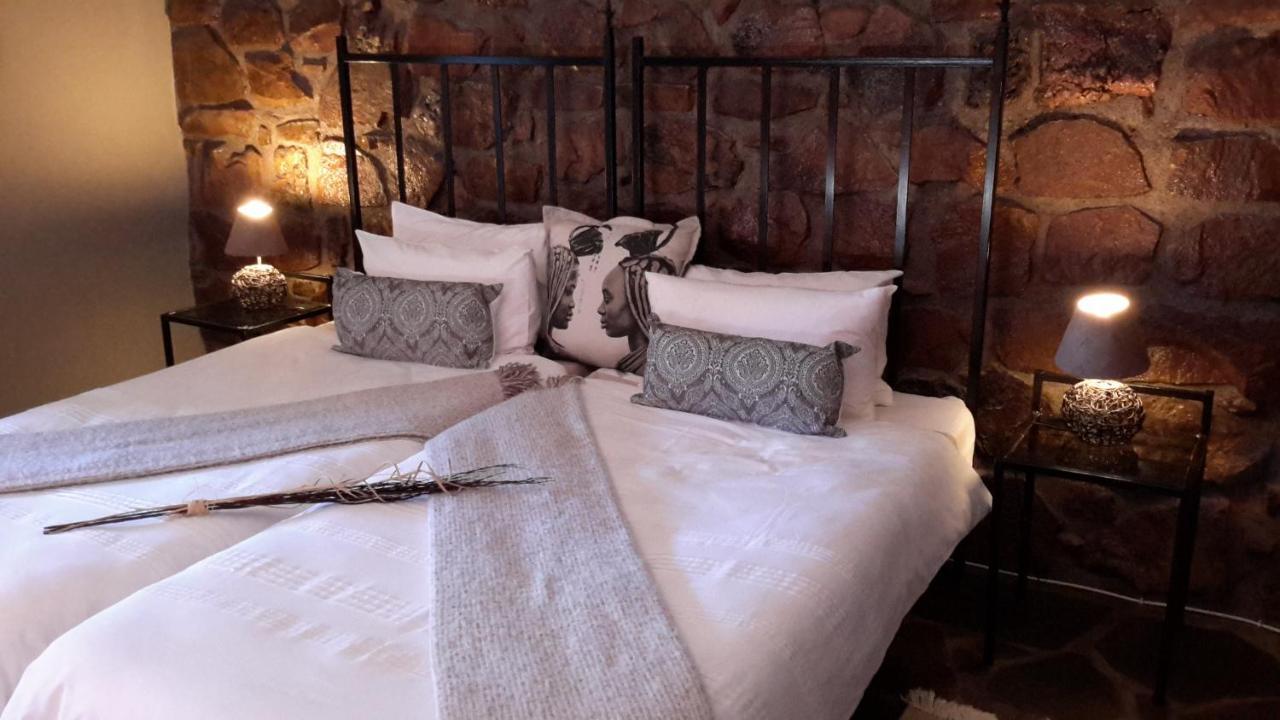 Khan River Lodge Wilhelmstal Eksteriør bilde