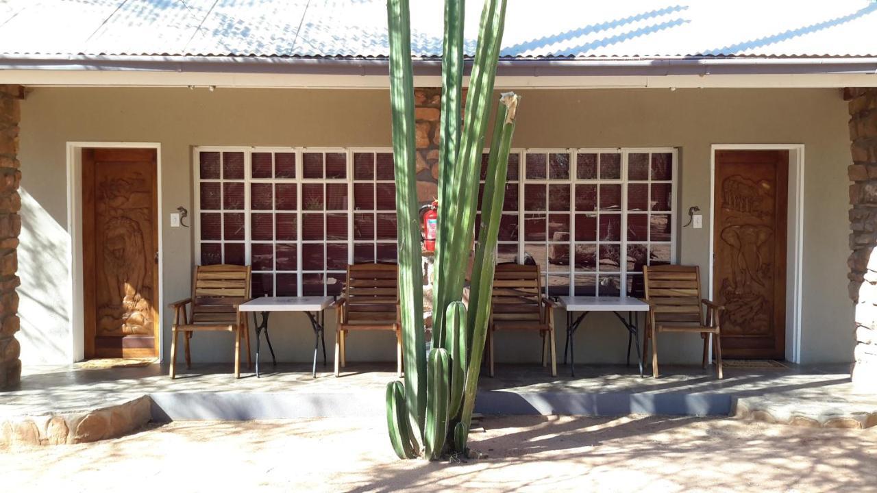 Khan River Lodge Wilhelmstal Eksteriør bilde
