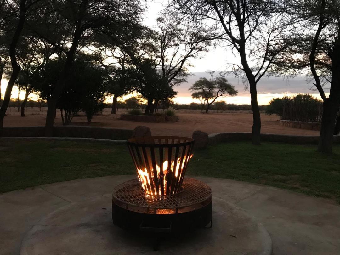 Khan River Lodge Wilhelmstal Eksteriør bilde