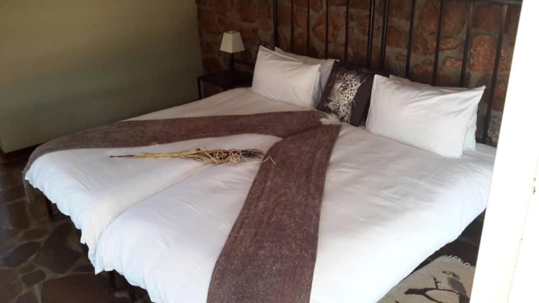 Khan River Lodge Wilhelmstal Eksteriør bilde