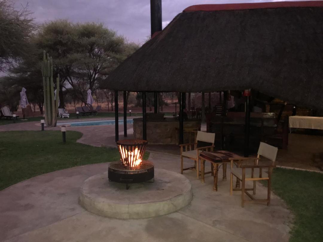Khan River Lodge Wilhelmstal Eksteriør bilde