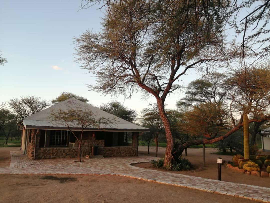 Khan River Lodge Wilhelmstal Eksteriør bilde